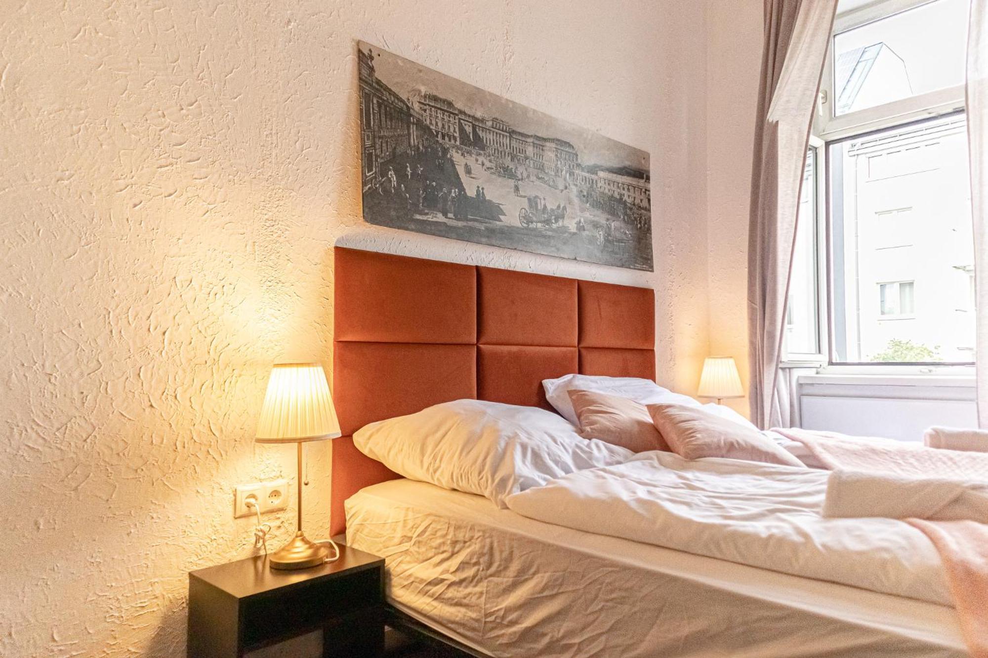 Friendly 2br Apt- Near U6 Station Am Schoepfwerk Wenen